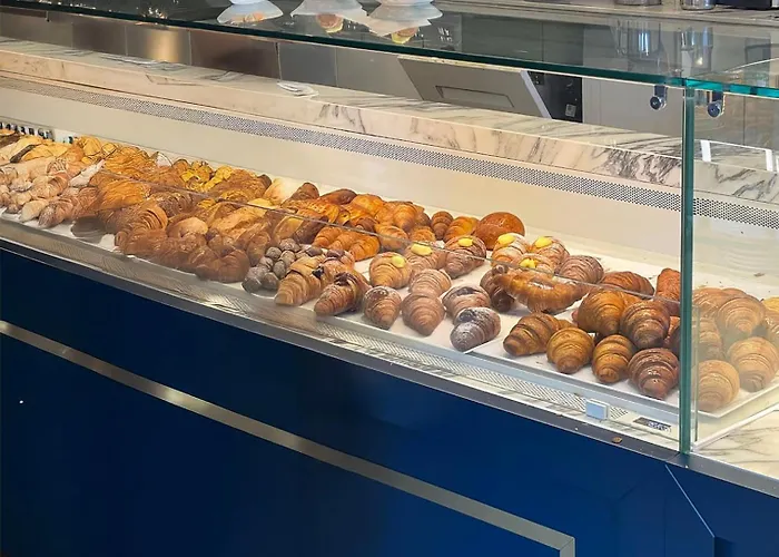 Pokoj s manželskou postelí velikosti king